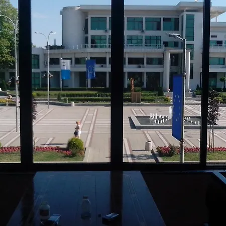 La Piazza & Hotel de apartamente