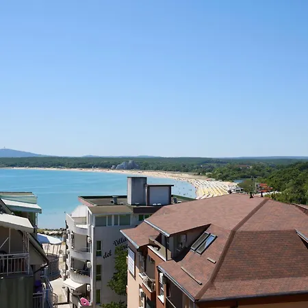 La Piazza & Aparthotel 3*