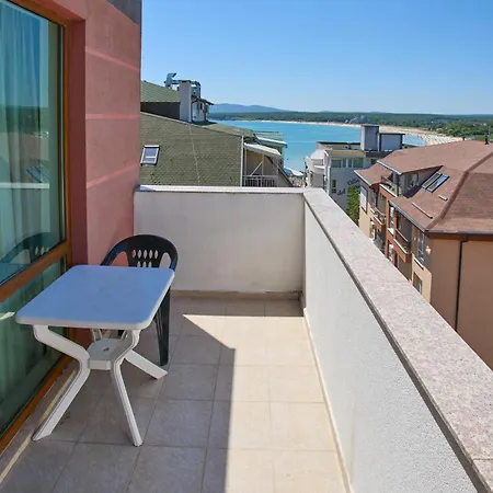 La Piazza & Aparthotel Primorsko