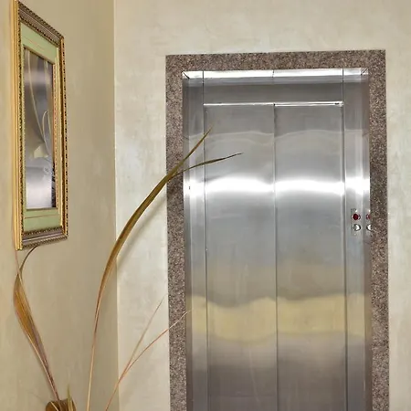 La Piazza & 프리모르스코