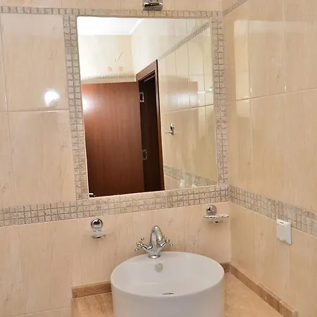 아파트호텔 La Piazza & 프리모르스코