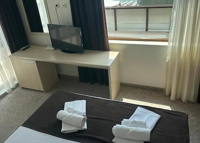 Hotel apartamentowy La Piazza &