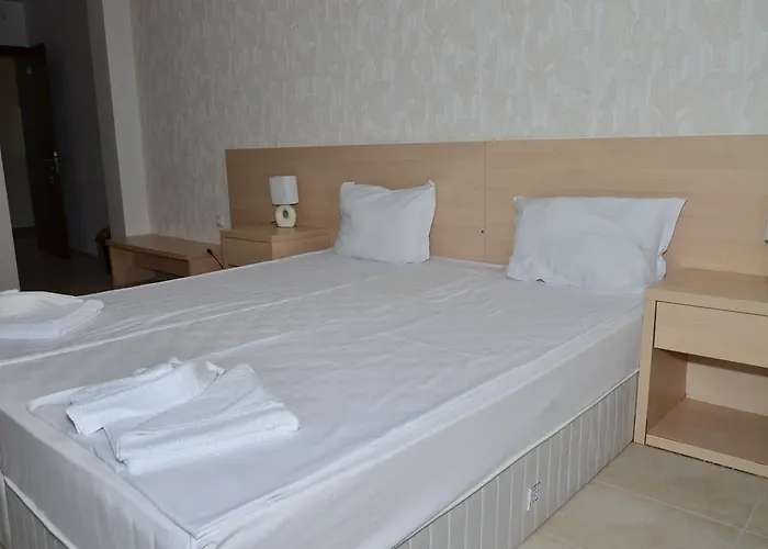 Hotel apartamentowy La Piazza & 4*